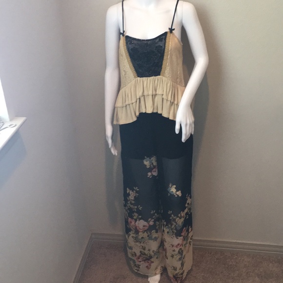 Sheer Illusion Flowy Pants - Picture 3 of 5